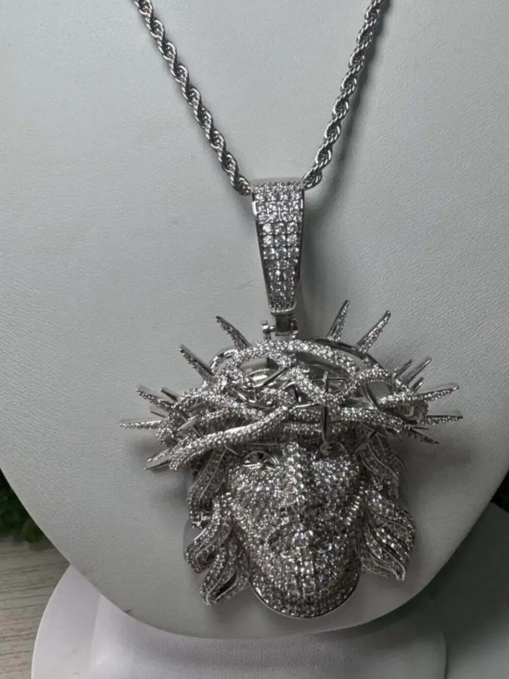 Silver Jesus pendant with rope chain 24inch